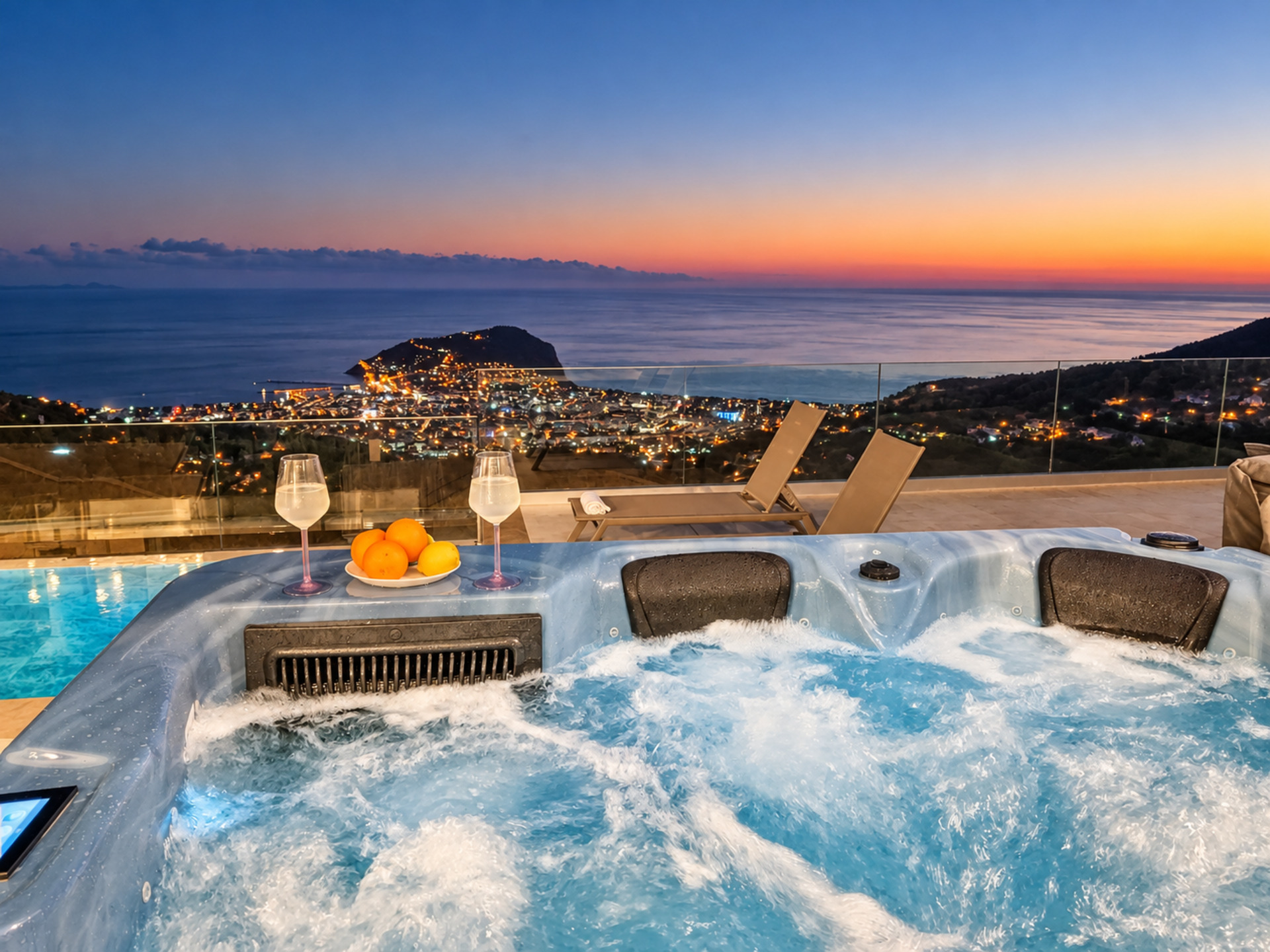 5 Star Villa Horizon – Mountain & Sea Escape