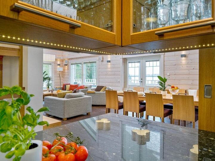Perfekter Familienurlaub, Pertunmaa 1120