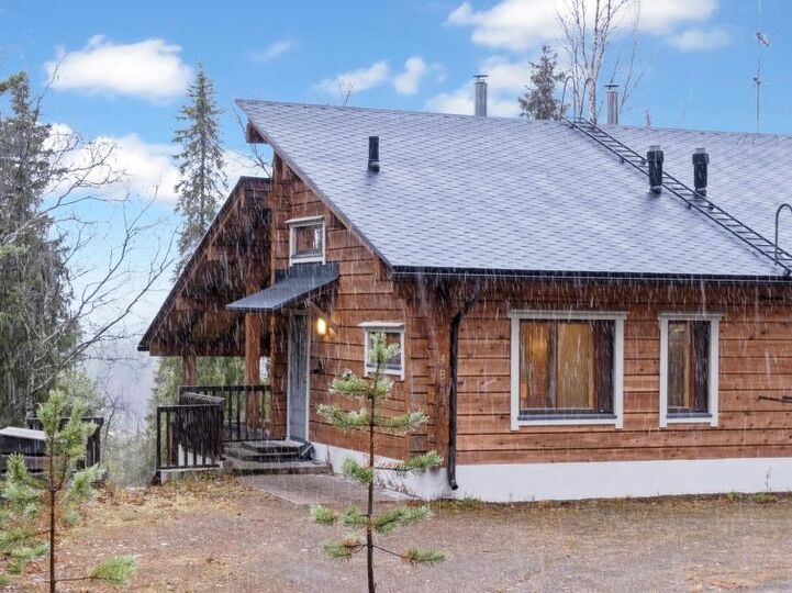 Exklusives Haus in perfekter Lage, Salla 1284