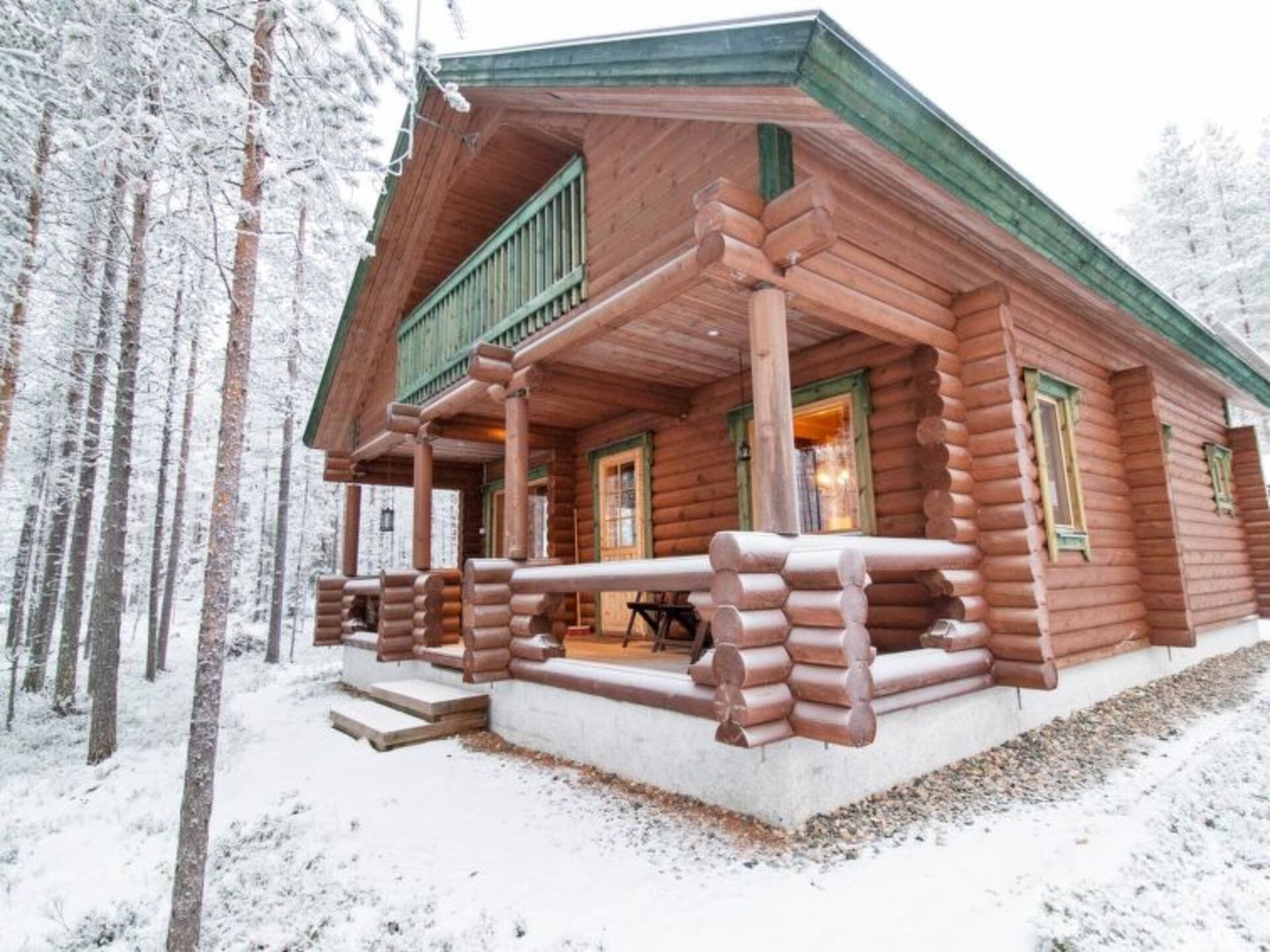 Luxushaus, idyllische Lage, Pelkosenniemi 1259