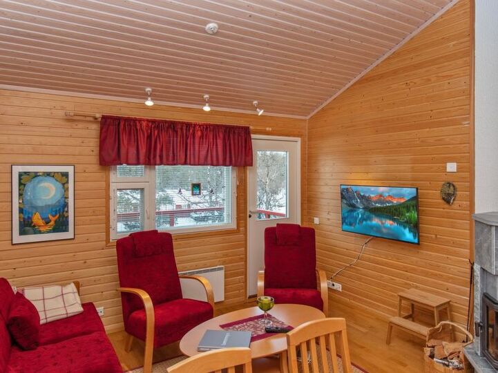 Exklusives Haus in perfekter Lage, Inari 1274
