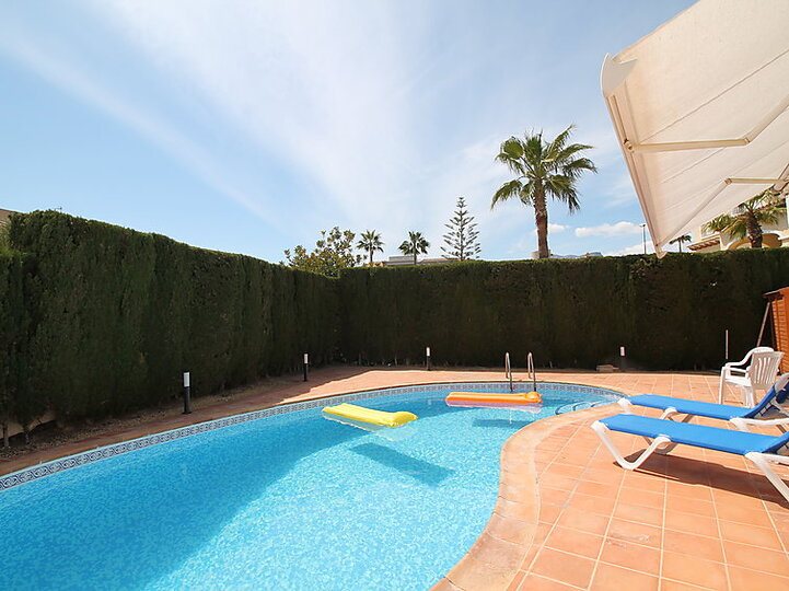 Traumurlaub: Costa Blanca 3 Schlafzimmer Villa, 1002, La Nucía, Spain