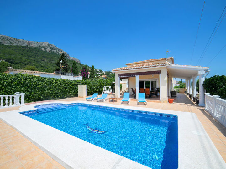 Costa Blanca Paradise: Villa mit 6 Schlafzimmern, 1050, Calpe, Spain