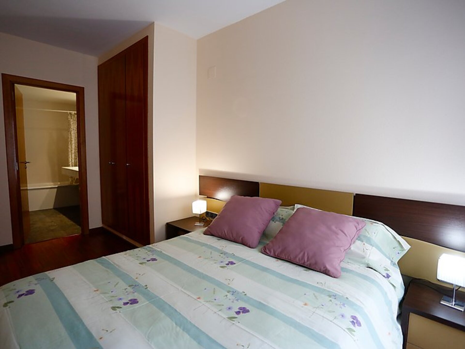 Traumhafte 3 Schlafzimmer Villa in bester Lage, 1006