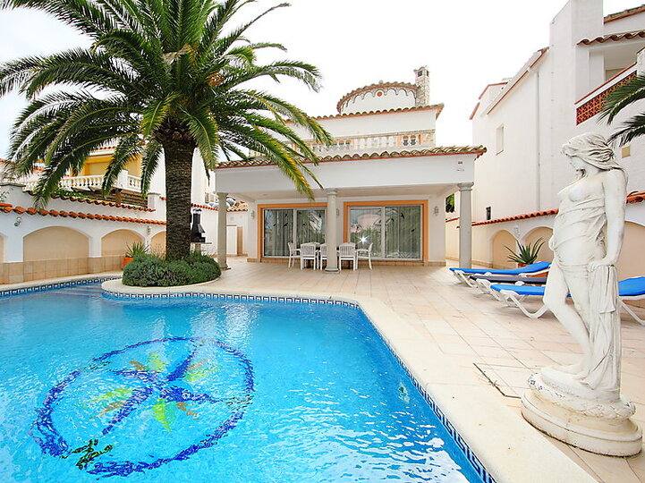 Eleganter Rückzugsort an der Küste der Costa Brava, 1095