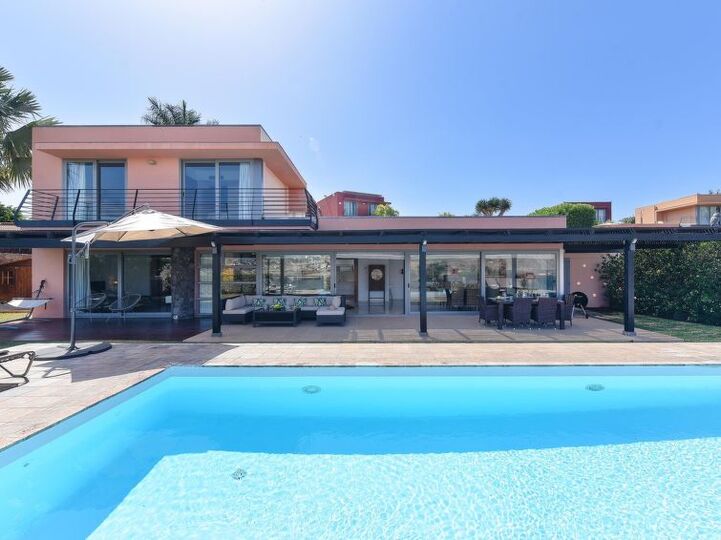 Charmante Villa mit modernen Annehmlichkeiten, 1073, Gran Canaria, Spain