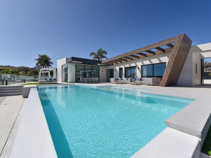 Juwel der Kanarischen Inseln: Villa mit 6 Schlafzimmern, 1075, Gran Canaria, Spain