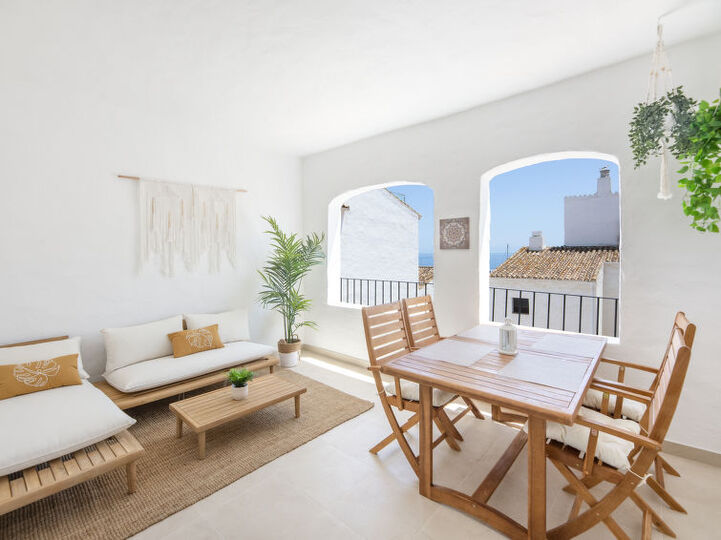 Abgeschiedenes Paradies für Zwei, 1130, Marbella, Spain