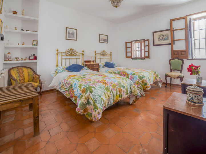Traditionelle Villa mit 4 Schlafzimmern in Andalusien, 1007
