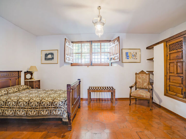 Traditionelle Villa mit 4 Schlafzimmern in Andalusien, 1007