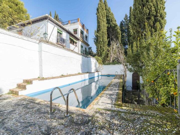 Traditionelle Villa mit 4 Schlafzimmern in Andalusien, 1007