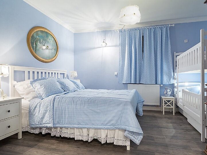 Charmantes 6-Zimmer-Haus mit Panoramablick, 1000