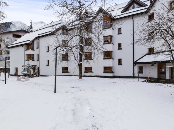 Ruhiger Rückzugsort mit 2 Schlafzimmern und atemberaubender Aussicht, 1122