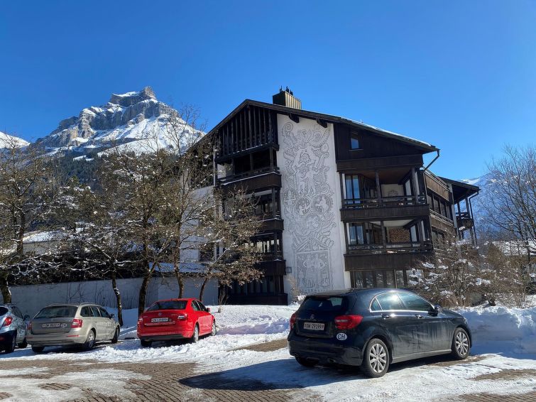 Gelassenheit gefunden: Schicke 3-Zimmer-Villa in Obwalden, 1007