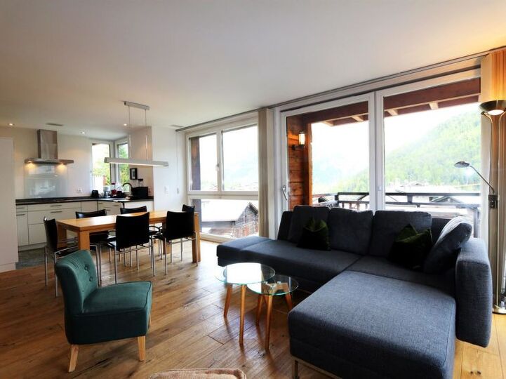 Luxuriöses Alpendomizil im Wallis, 1384