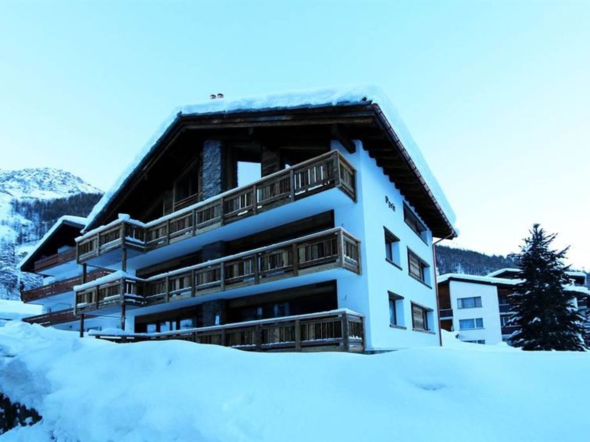 Bergzauber: 4-Bett-Villa, Wallis, 1387