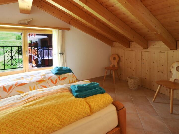 Charmante Villa mit 2 Schlafzimmern in Saas-Fee, 1268