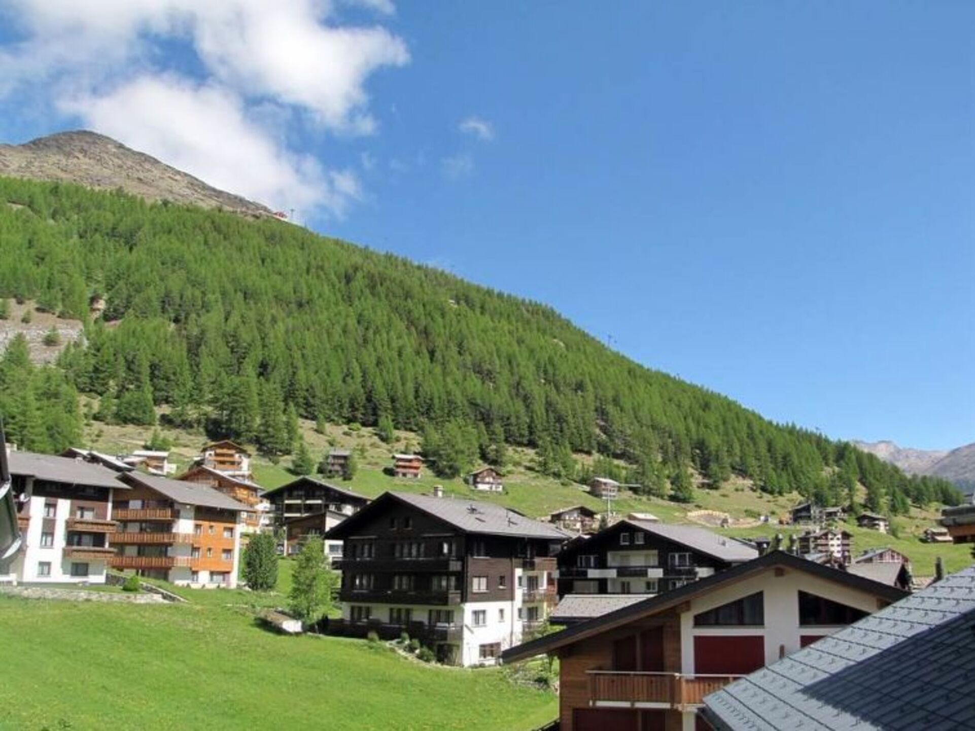 Charmante Villa mit 2 Schlafzimmern in Saas-Fee, 1268