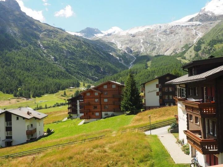 Atemberaubende Villa mit 3 Schlafzimmern in Saas-Fee, 1269