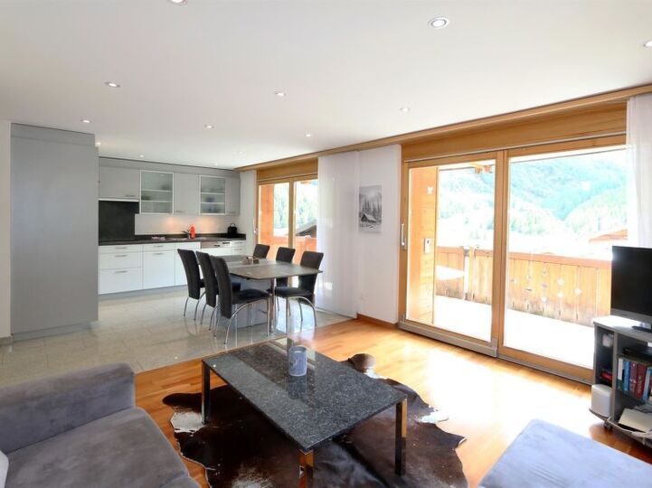 Elegantes Haus mit 3 Schlafzimmern in Saas-Fee, 1272