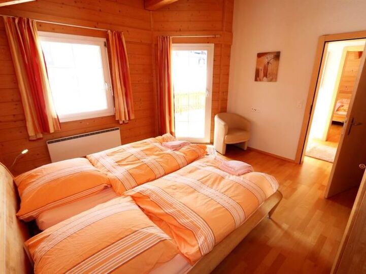Luxuriöse 4-Schlafzimmer-Villa in Saas-Fee, 1273