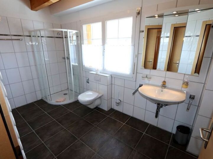 Luxuriöse 4-Schlafzimmer-Villa in Saas-Fee, 1273