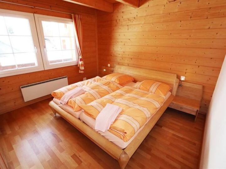 Luxuriöse 4-Schlafzimmer-Villa in Saas-Fee, 1273