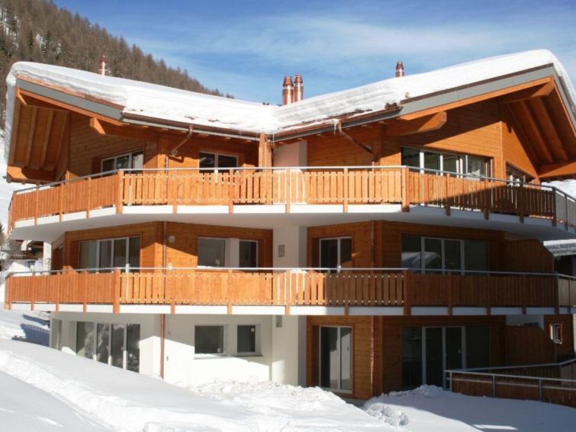 Großzügiges Ferienhaus mit 3 Schlafzimmern in Saas-Fee, 1274