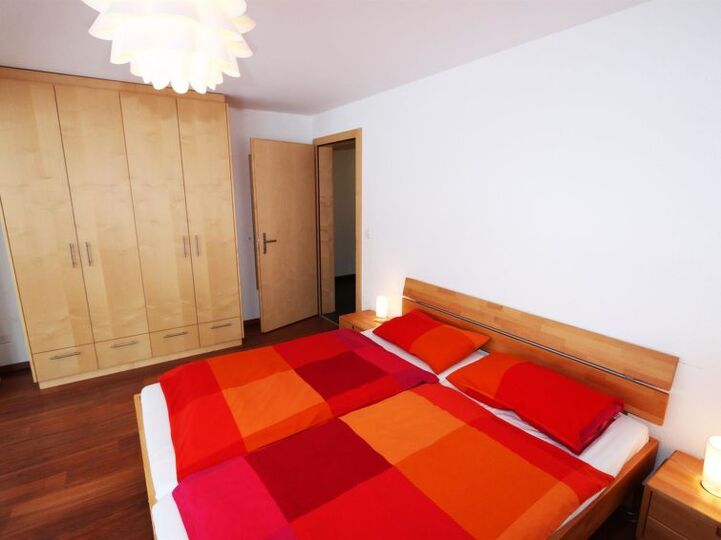 Großzügiges Ferienhaus mit 3 Schlafzimmern in Saas-Fee, 1274