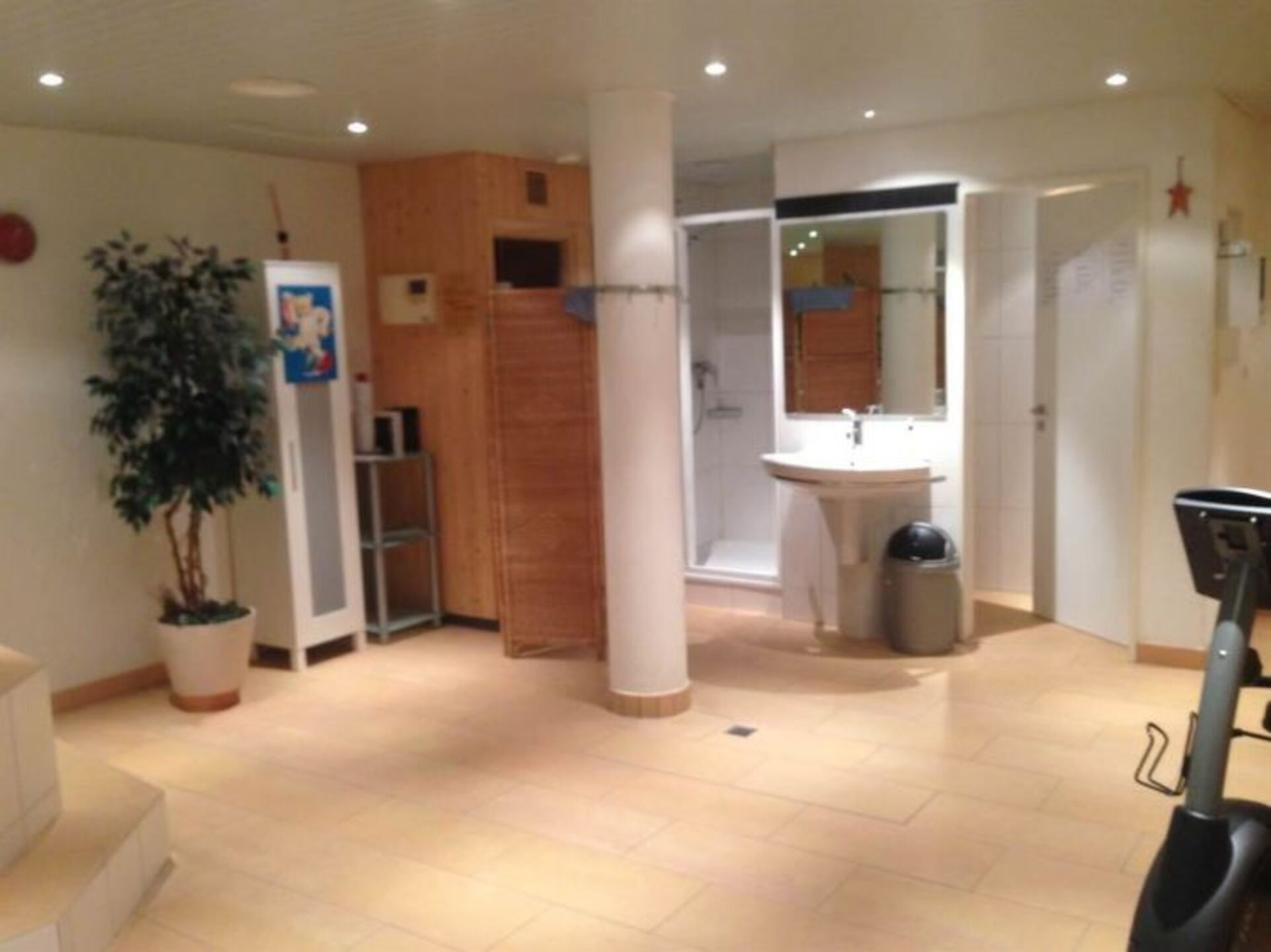 Atemberaubende Villa mit 4 Schlafzimmern in Saas-Fee City, 1275
