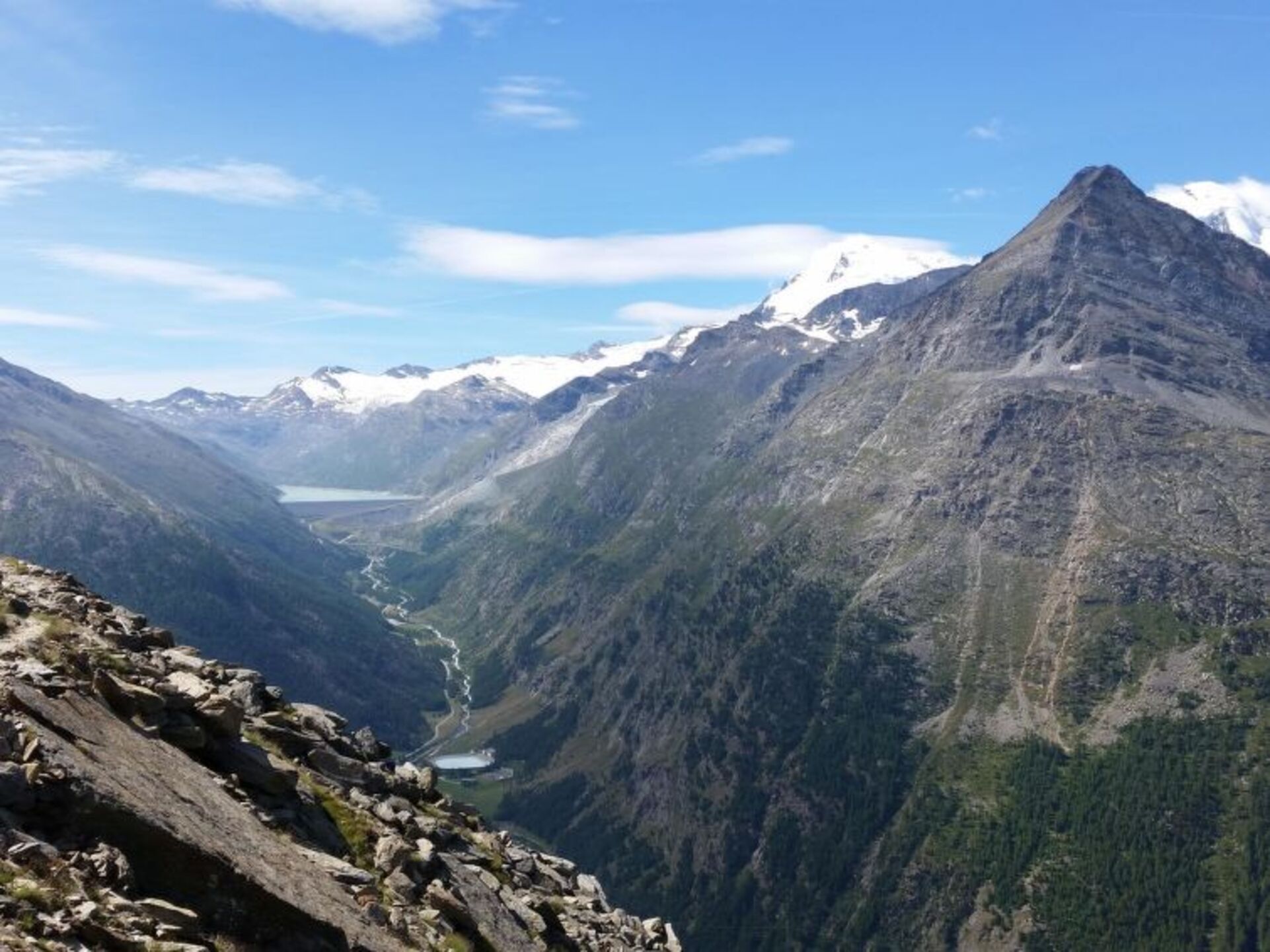 Ruhige Oase mit 3 Schlafzimmern in Saas-Grund, 1414