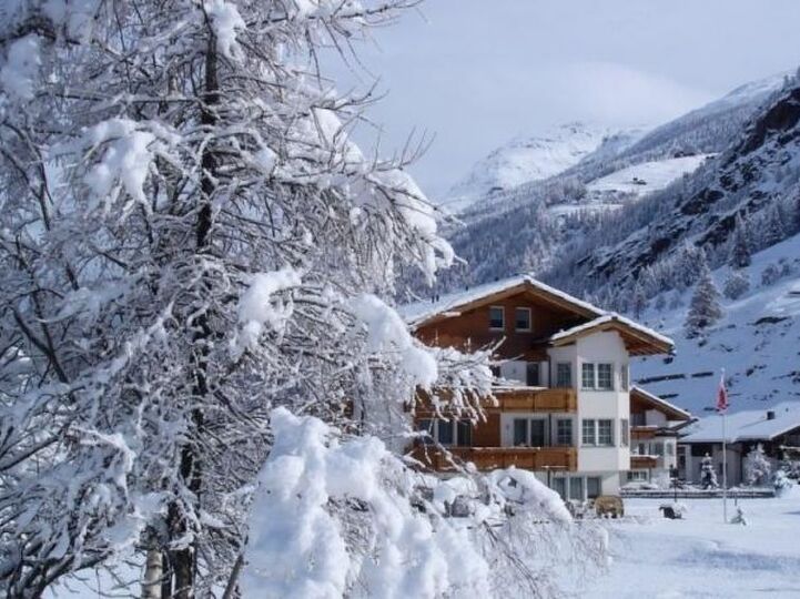 Charmante Villa in Saas-Grund, 1240, Saas-Grund, Switzerland