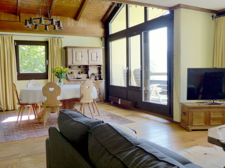 Moderne 3-Zimmer-Wohnung in Beatenberg mit alpinem Charme, 1181, Beatenberg, Switzerland