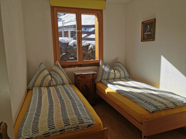 Einzigartige Villa mit 3 Schlafzimmern in Lenk, 1189