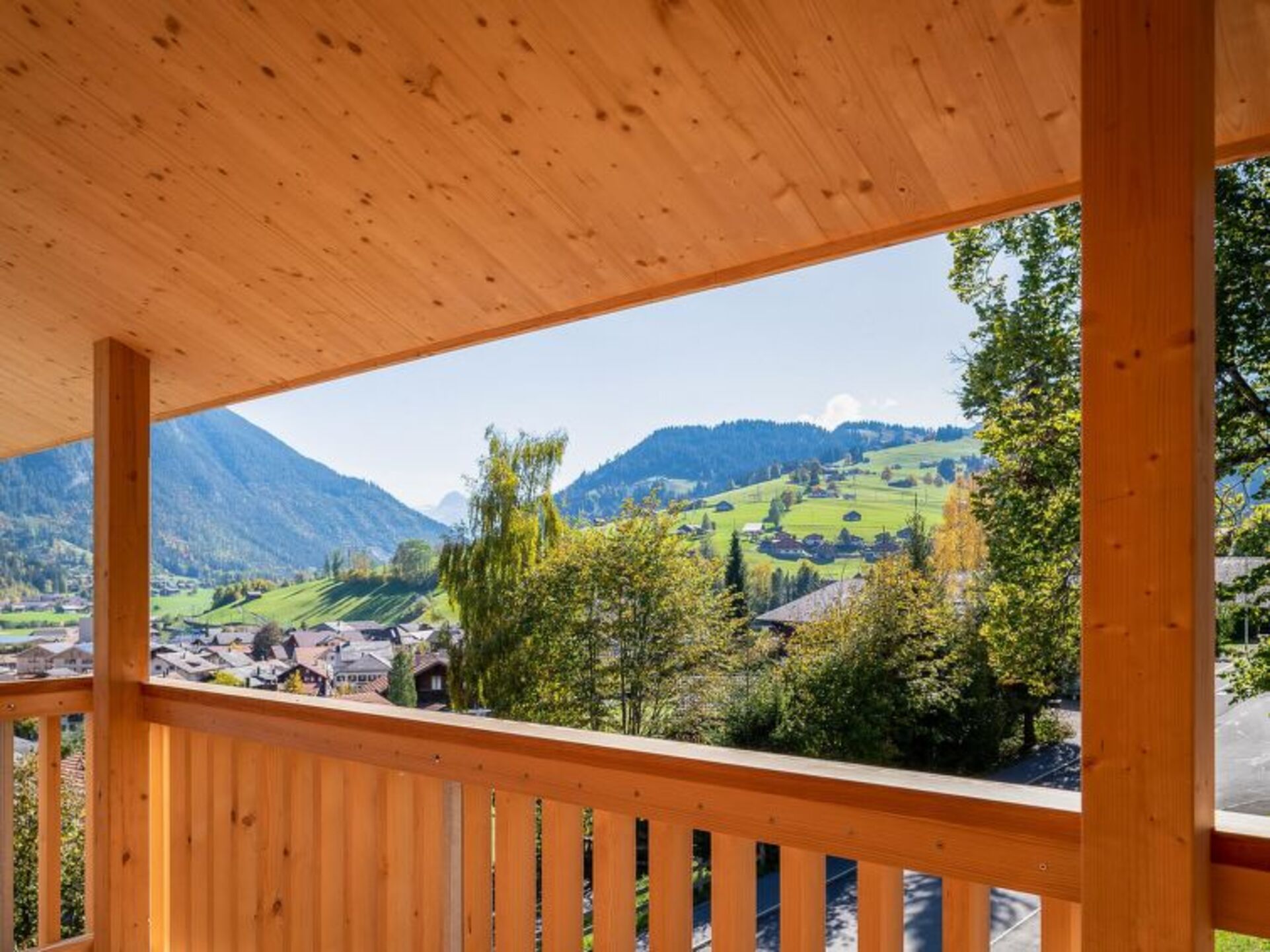 Elegantes Einfamilienhaus in Zweisimmen, 1177