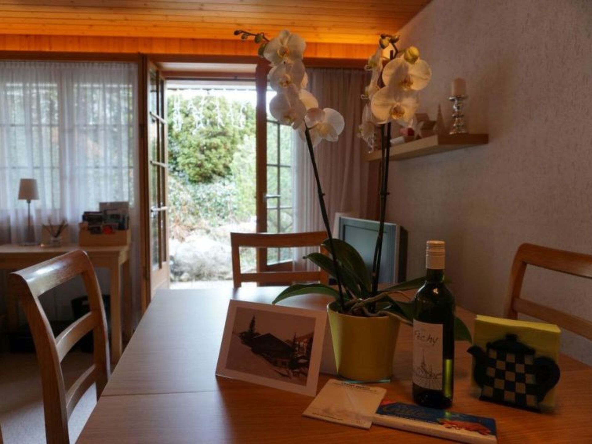 Elegante Villa mit 2 Schlafzimmern in Zweisimmen, 1195