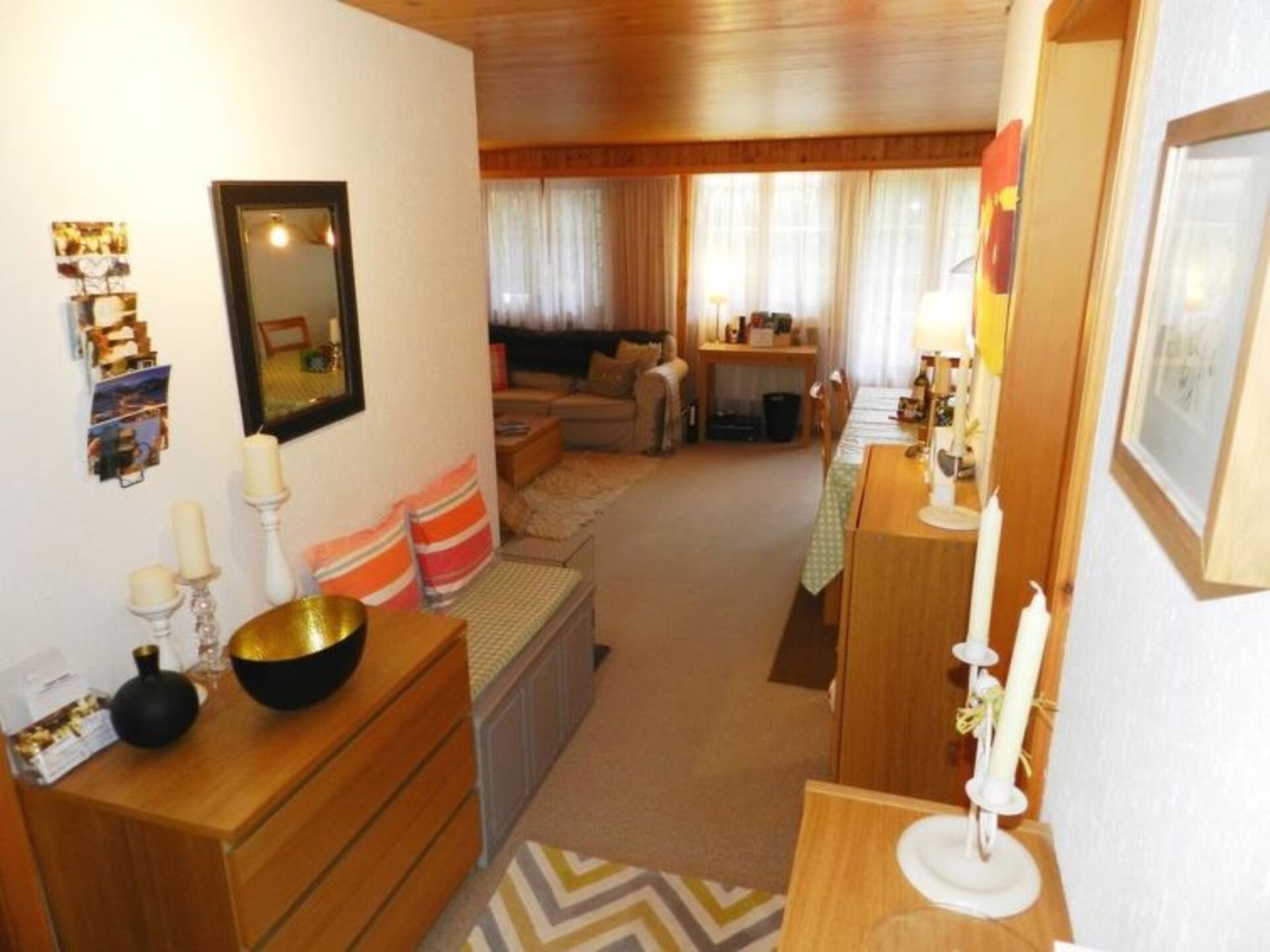 Elegante Villa mit 2 Schlafzimmern in Zweisimmen, 1195
