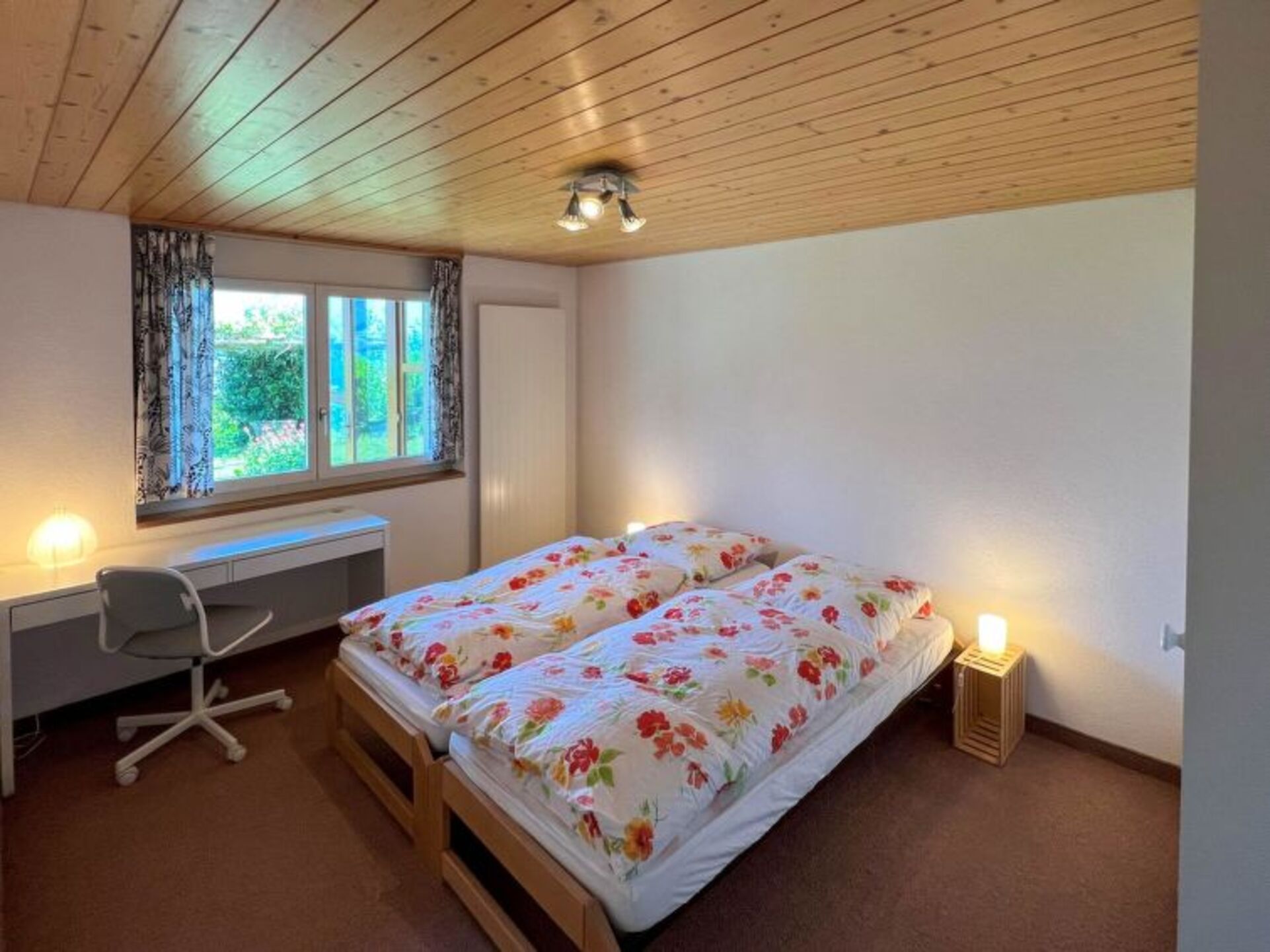 Spiez Traumhaus: Villa mit 5 Schlafzimmern und Pool, 1199