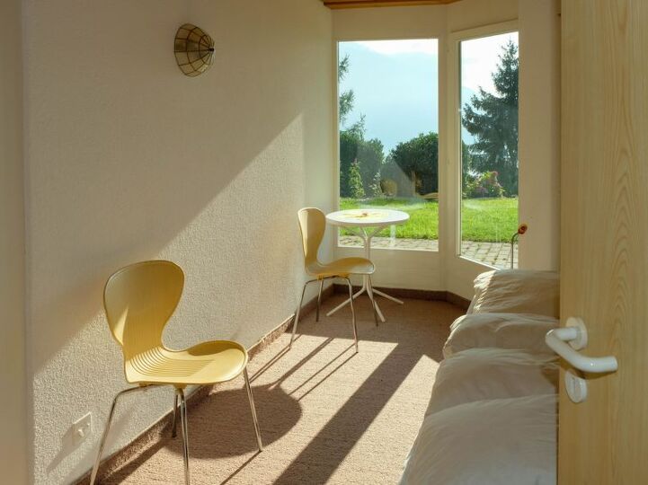 Spiez Traumhaus: Villa mit 5 Schlafzimmern und Pool, 1199