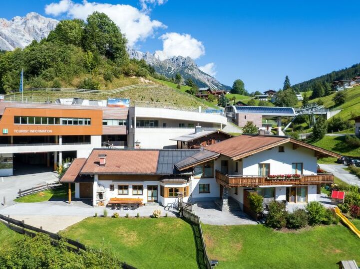 Malerische 4-Schlafzimmer-Villa in Dienten, 1150, Dienten am Hochkönig, Austria