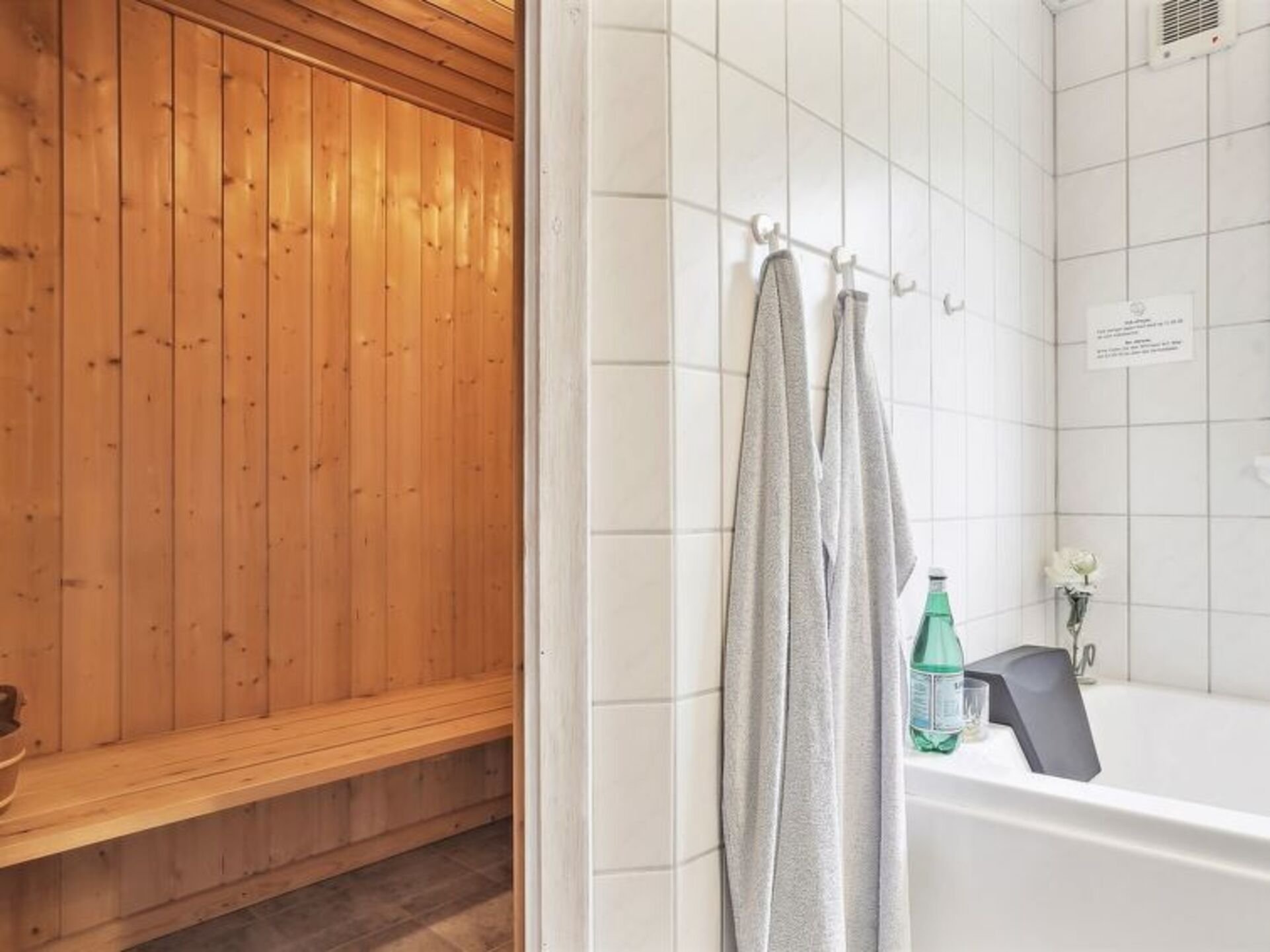 Bathroom / Wellness