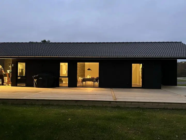 Perfekter Familienurlaub, Hals 1007