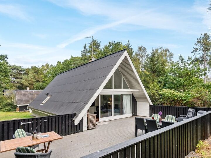 5-Sterne-Haus in Toplage, Aakirkeby 1088, Aakirkeby, Denmark