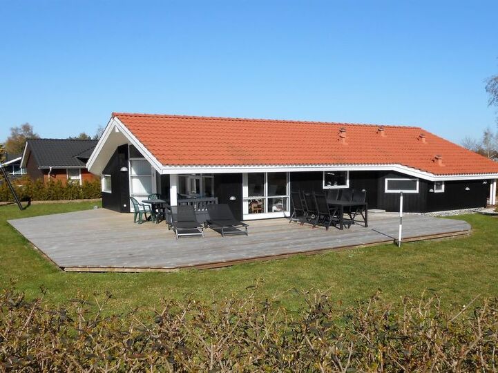 Magische Familienerinnerungen, Væggerløse 1090, Væggerløse, Denmark