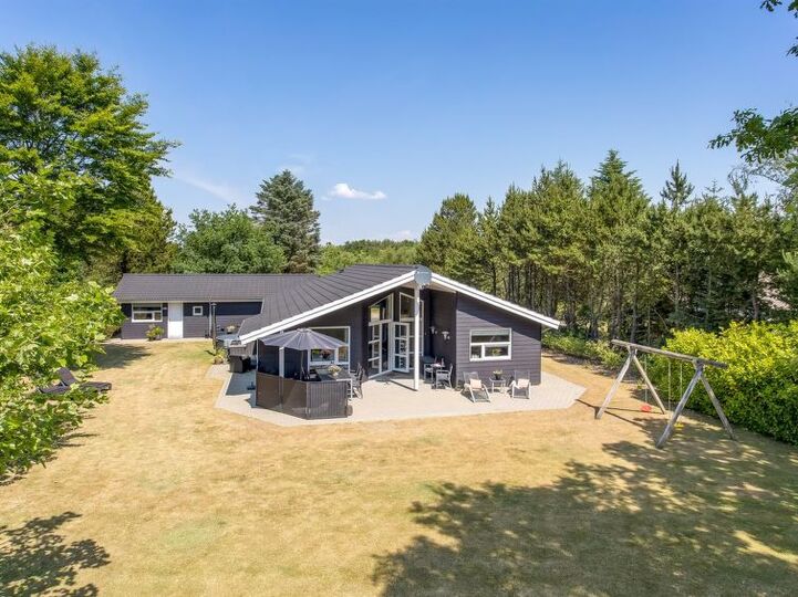 Exklusives Haus in perfekter Lage, Oksbøl 1085, Oksbøl, Denmark