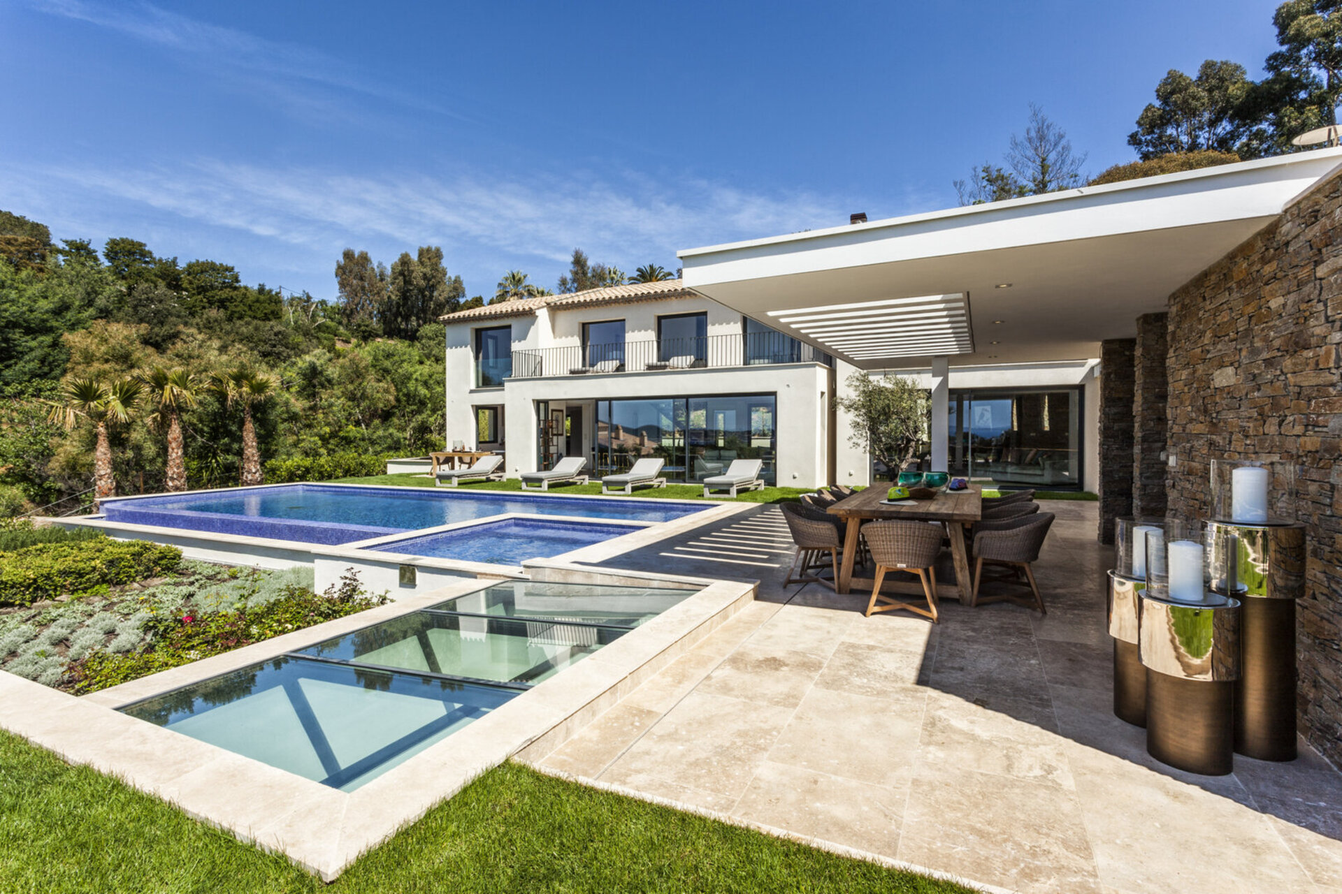 Glückseligkeit am Meer: Villa Colibri's Luxe Escape