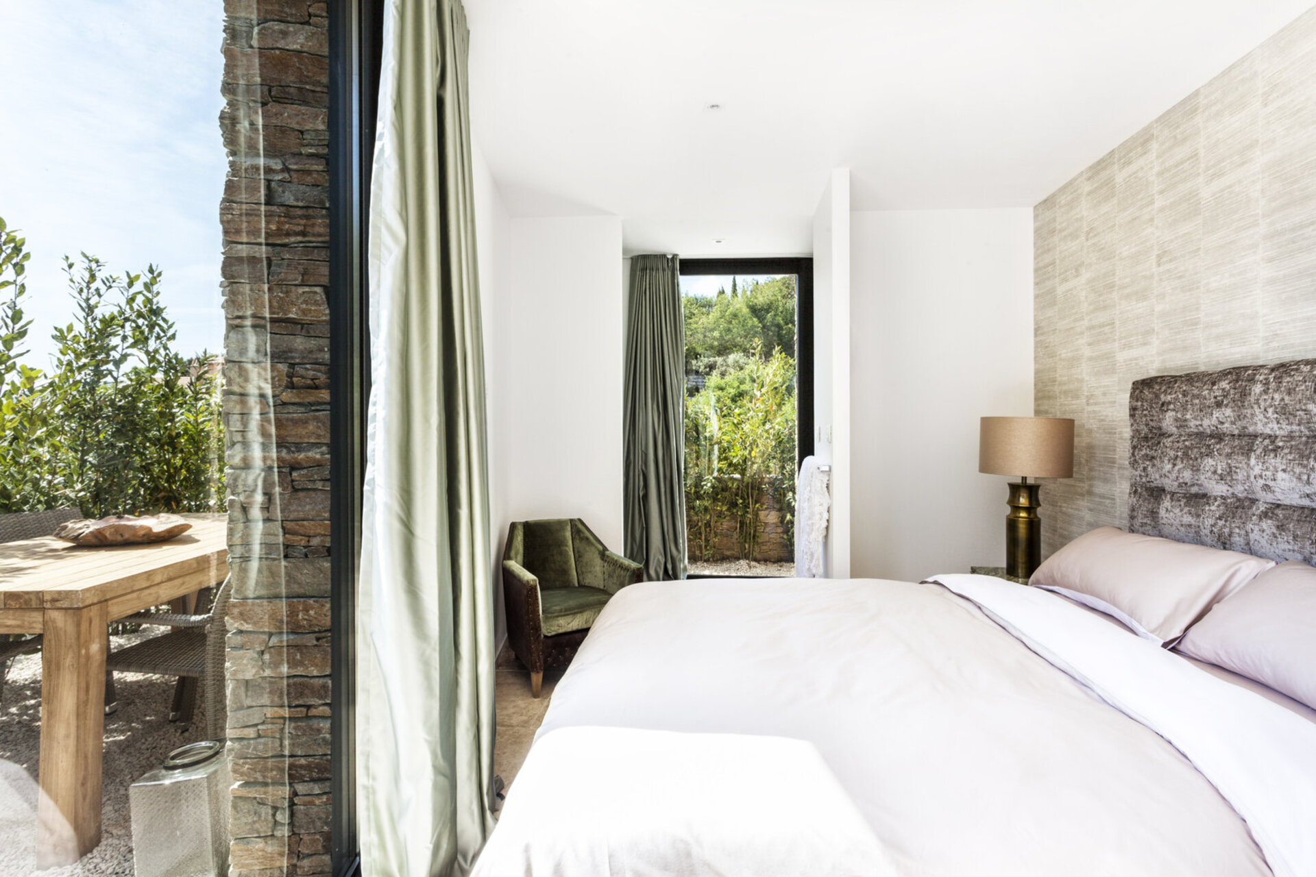 Glückseligkeit am Meer: Villa Colibri's Luxe Escape