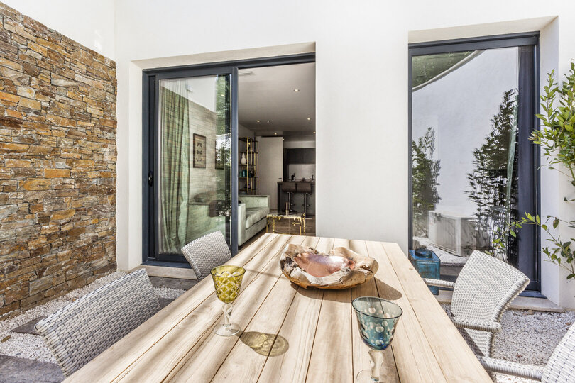 Glückseligkeit am Meer: Villa Colibri's Luxe Escape