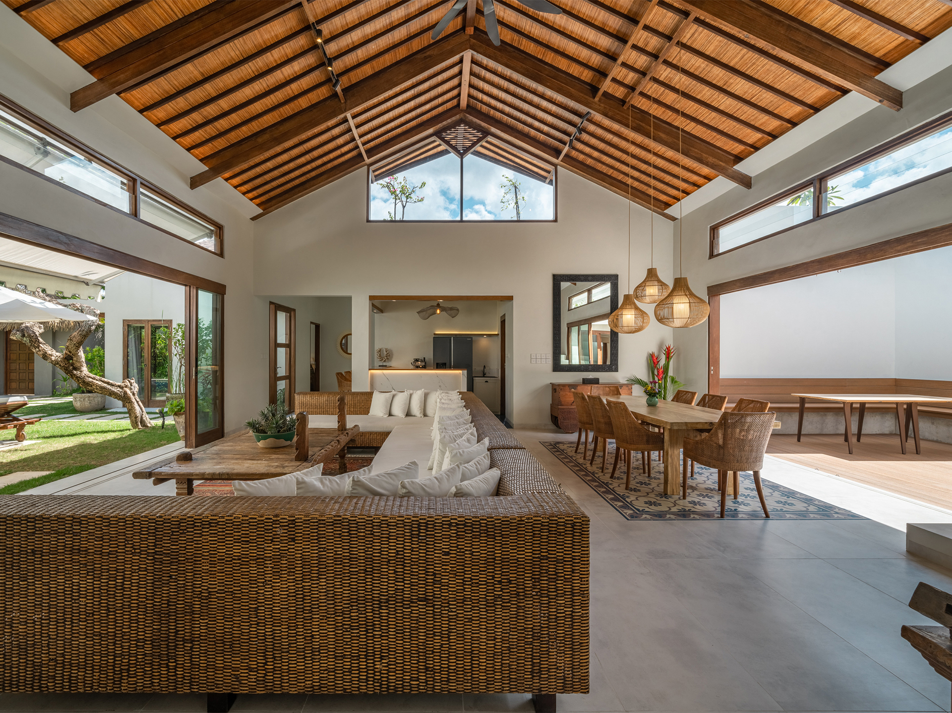 Luxusoase in Seminyak – Ihr Traumurlaub auf Bali erwartet Sie, 2256