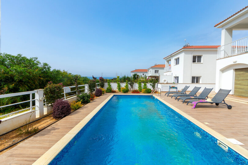 Atemberaubende Villa mit Panoramablick auf die Bucht von Ayia Napa, Ayia Napa Villa 1389